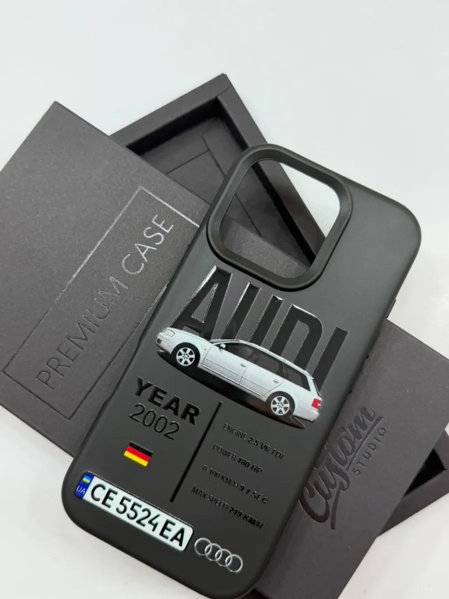 Чохол на iPhone з Audi і номером — фото від клієнта